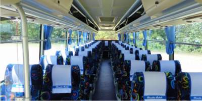 jasabuspariwisata-bus-pariwisata-rosalia-indah-interior
