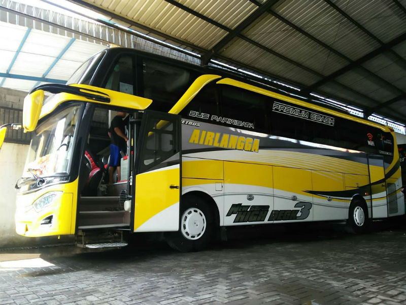 Sewa Bus Pariwisata Sidoarjo - Airlangga